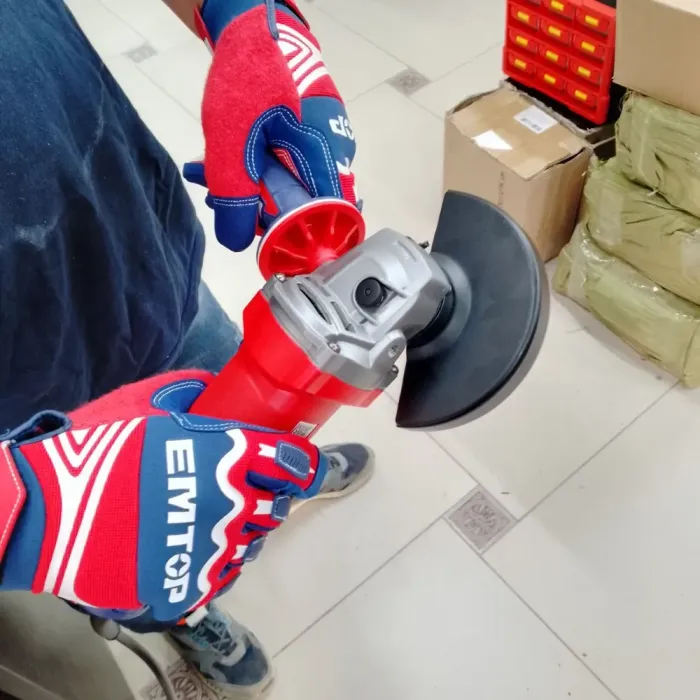 EMTOP EAGR11051 անկյունային հղկող մեքենա՝ 1100 Վտ, 125 մմ սկավառակ