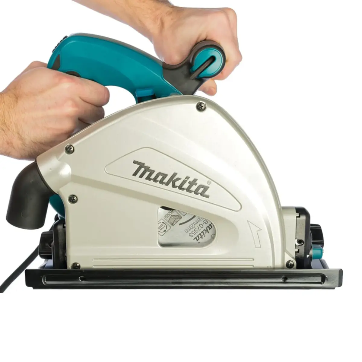 Makita SP6000 plunge saw
