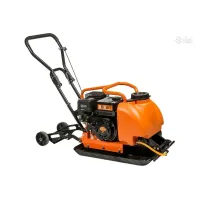 Կոմպակտոր բենզինային շարժիչով  4,8 կվտ / 6.5 ձիաուժ / Ջրի բաքով / BRAIT PC-100